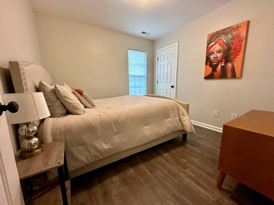 Cozy And Luxury Home 롤리 외부 사진